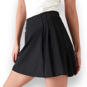 Black Athleta Fairway Pleated Skort